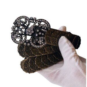 Antique Style Brass & Rhinestone Floral Buckle Belt With Intricate Embellishment